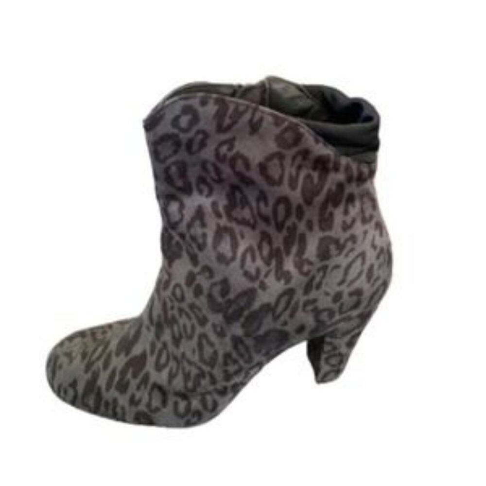 New York Transit Black Leopard Ankle Boots Booties Size 6